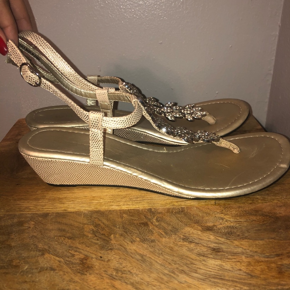 Wedge sandals